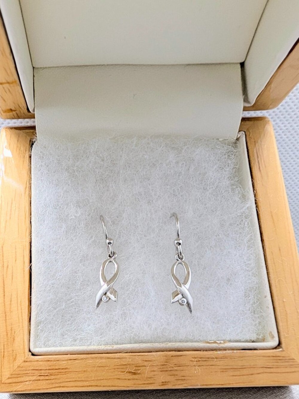 NEW in Box Minimalist Style Sterling Silver & Diamond French Wire Earrings - Picture 3 of 13